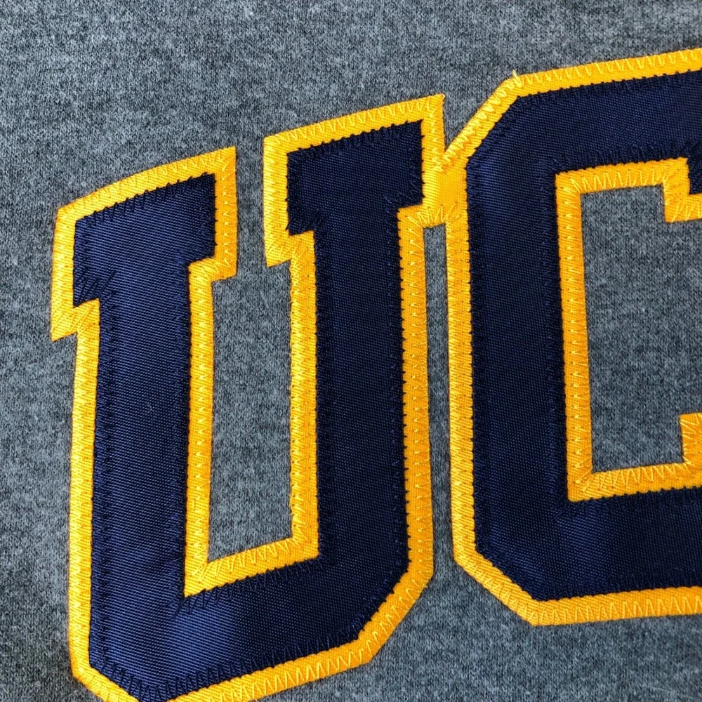 VTG UCLA Bruins Crewneck Sweatshirt Mens Small Gray Embroidered Gear For Sports